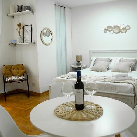 Shabby Roman Studio- Ai Fori Imperiali Exterior foto